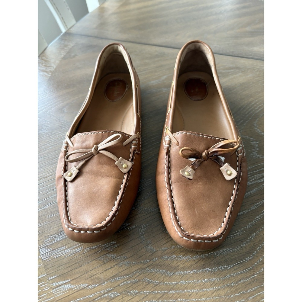 Clarks Womens Tan Brown Leather Driving Loafers Moc Toe Bow Flats 63924 Size 10M